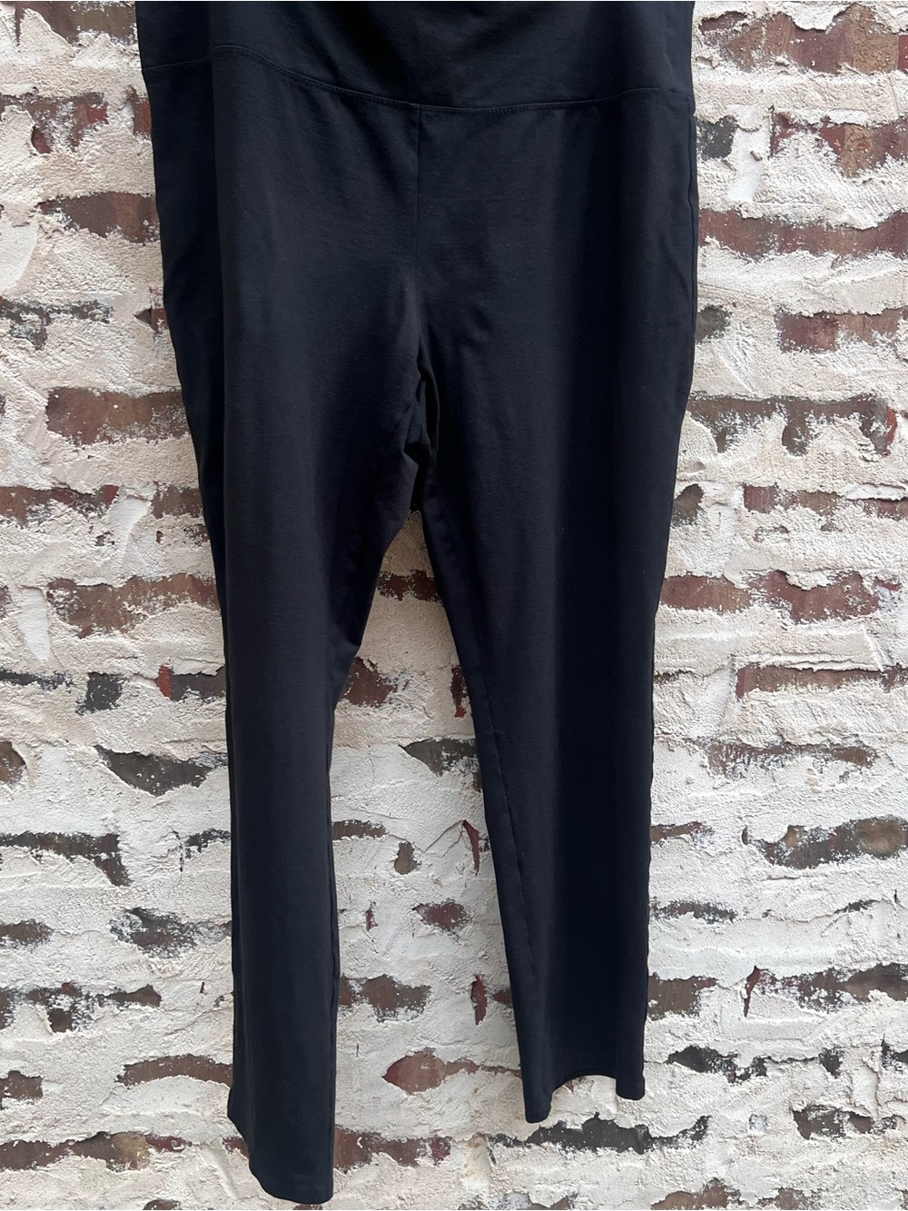 J Jill Black Wearever Collection Smooth Fit slim Ankle Pants.  Size Large